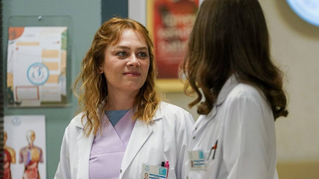 Bahar dizisinin ‘Bahar’ı Demet Evgar'ın erkek kardeşi de oyuncu çıktı! Hatta aynı dizide oynamışlar - Resim: 1